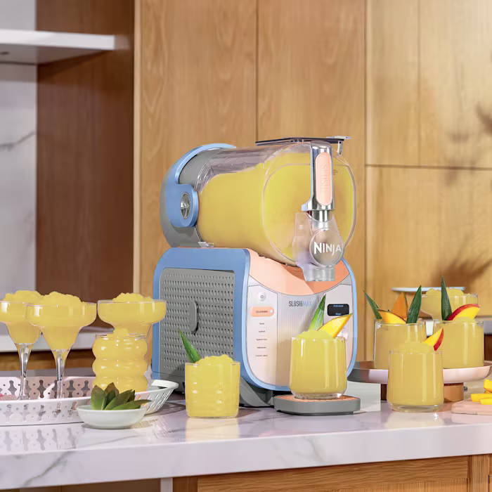 Ninja SLUSHi™ Max Smart Frozen Drink Maker 150oz