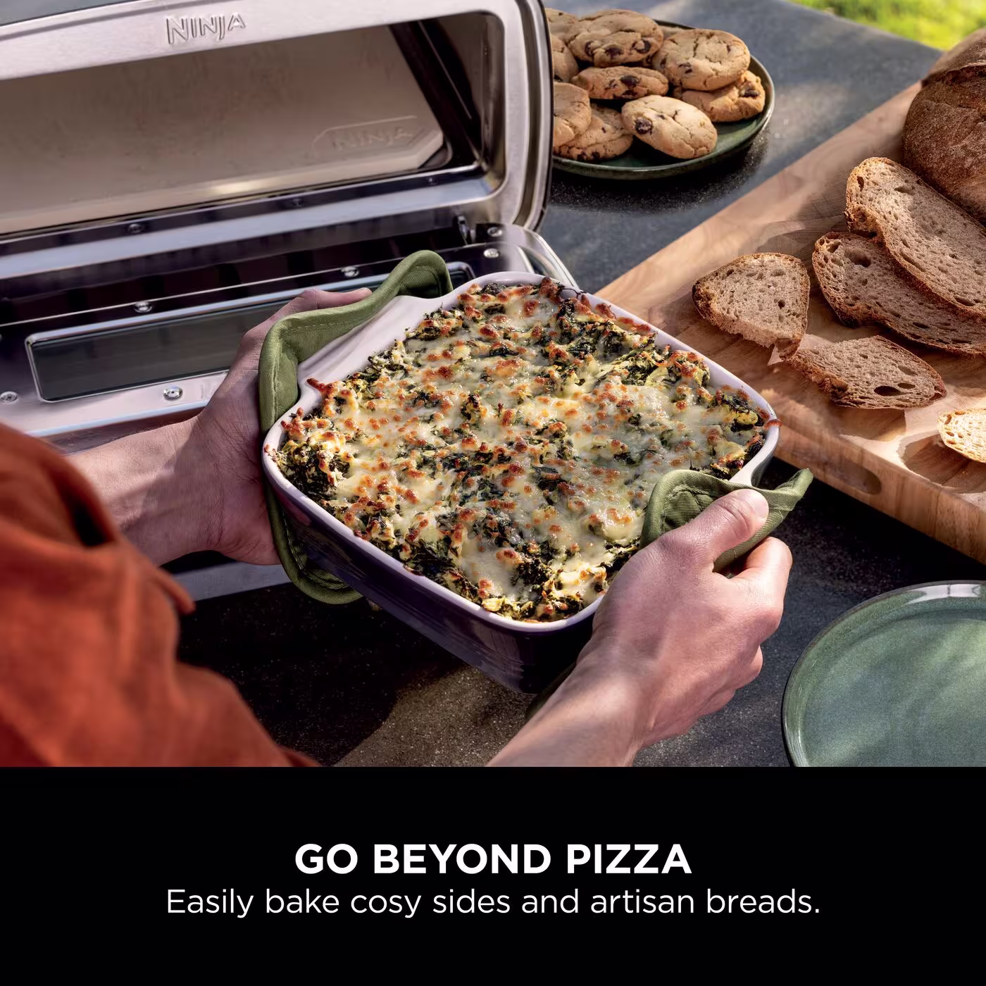 Ninja Artisan Electric Outdoor Pizza Oven & Air Fryer MO201UK